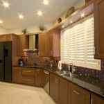 e9d707ae7a3b26502620ac23ded6531d_f135